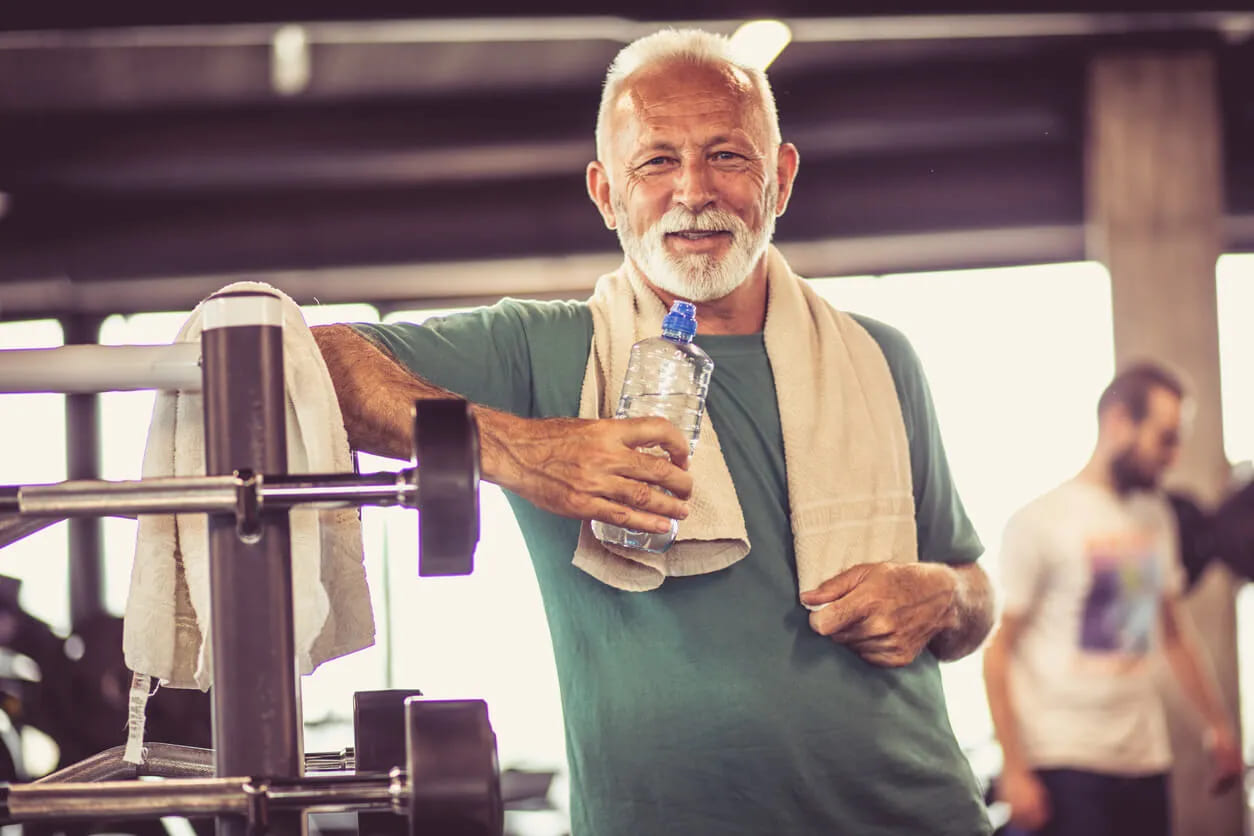 Musculação para idosos: importância, cuidados e exercícios